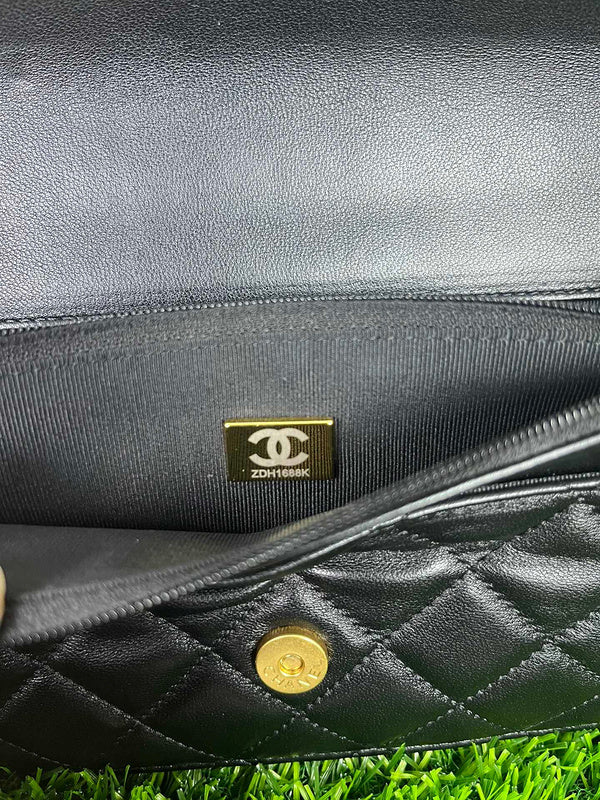 Luxe Touch Bags
- Bags - 2773