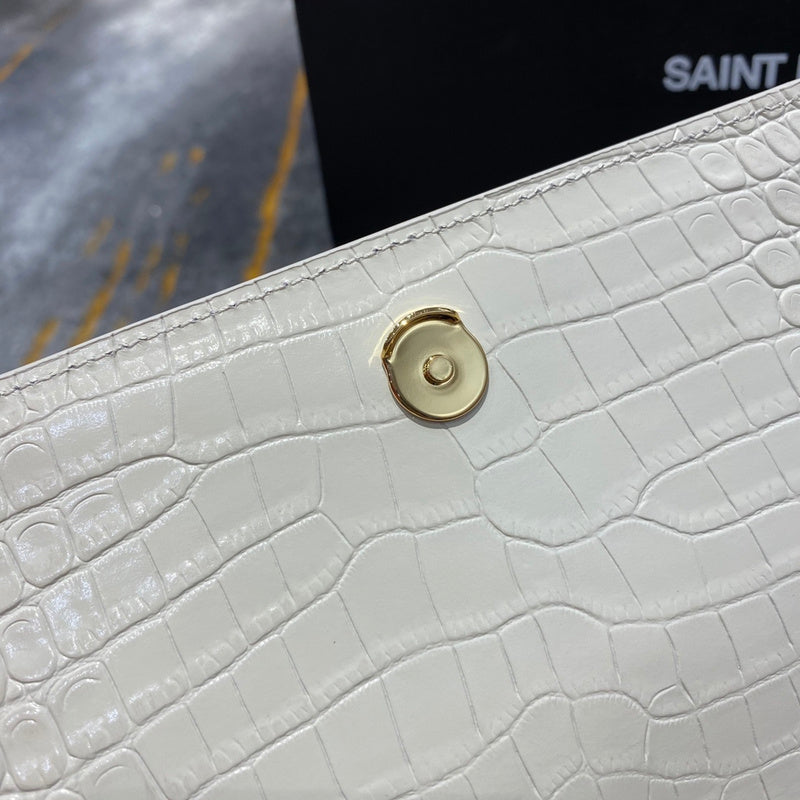 Luxe Touch - SLY Bags 459