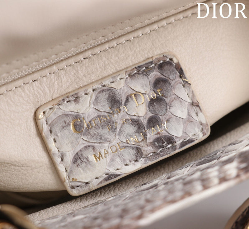 LTB - Luxe Touch Bags - 112