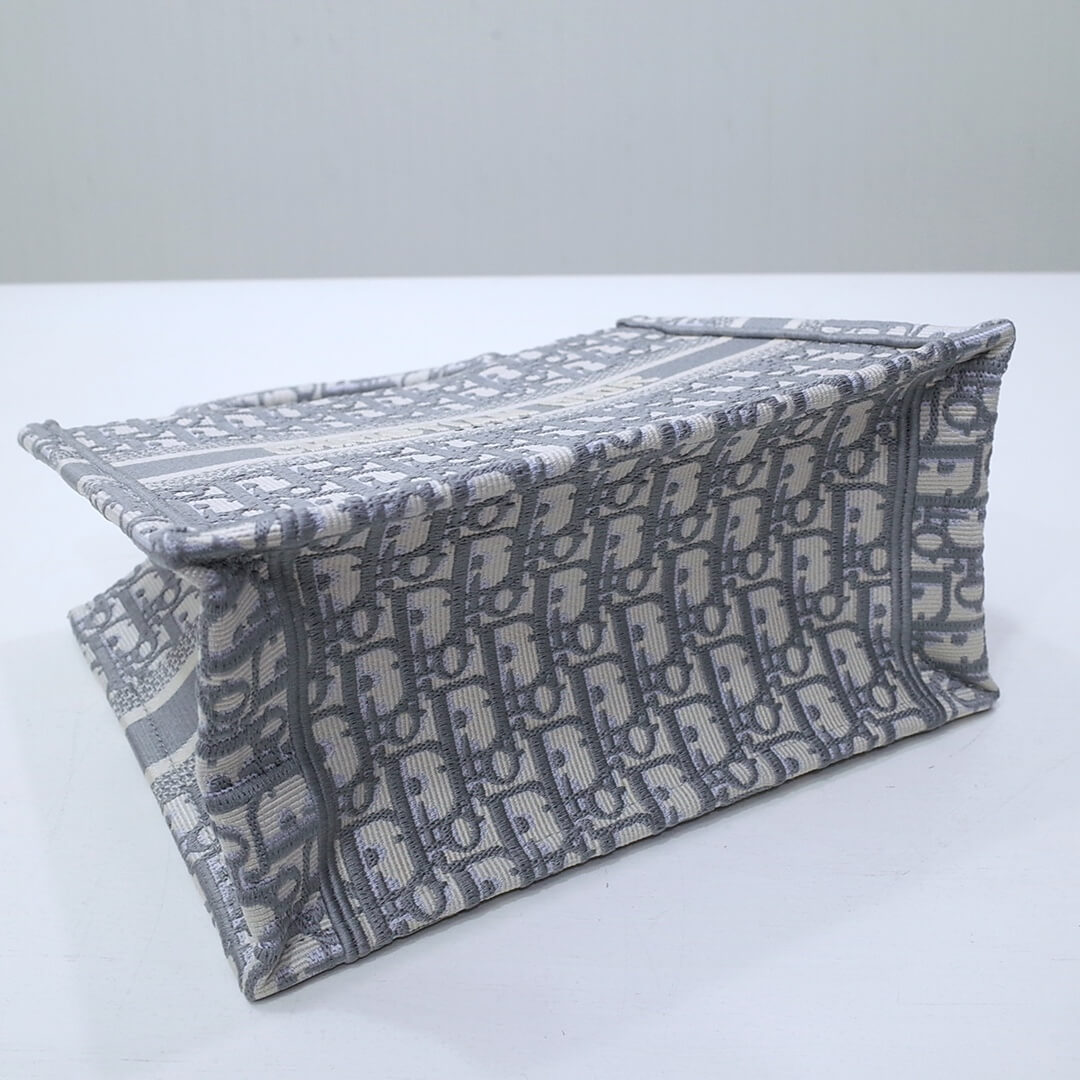 DIR1286 Book Tote BIG 26.5cm Embroidery LOGO red Handbag grey white