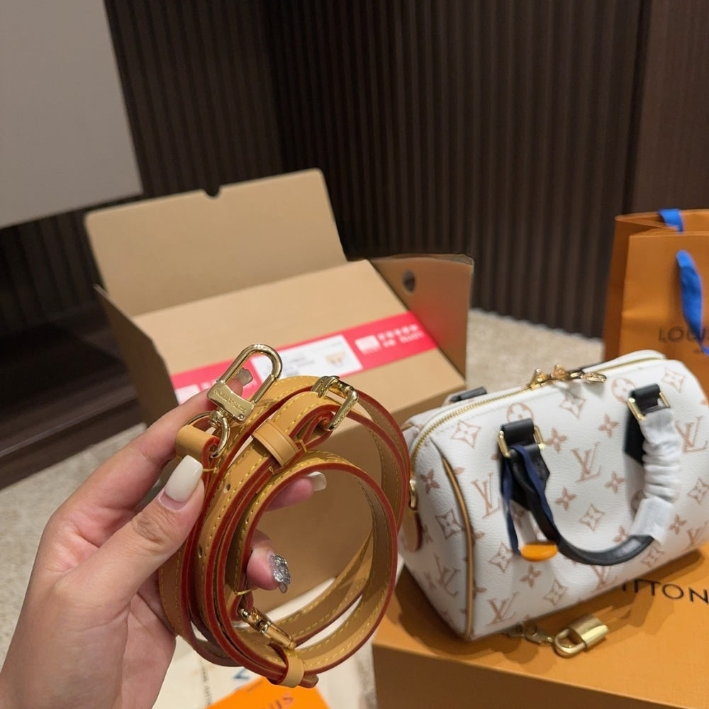 LV SPEEDY BANDOULIÈRE 20 MONOGRAM DUNE COATED CANVAS 20CM M46906