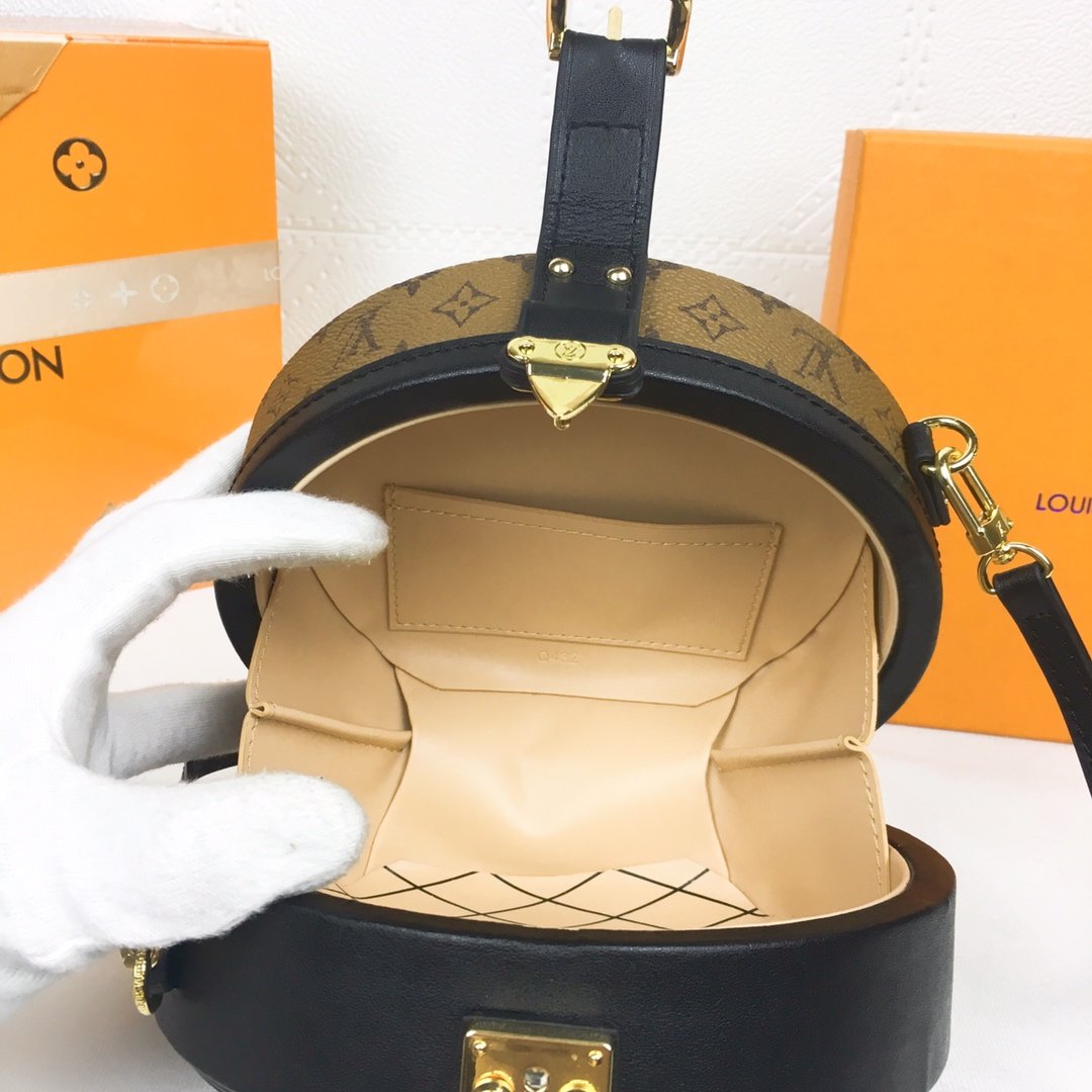 Luxe Touch Bags