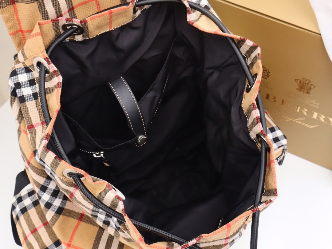 Luxe Touch Bags