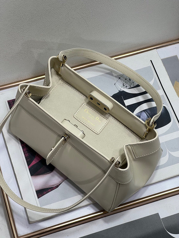LTB - Luxe Touch Bags - 645