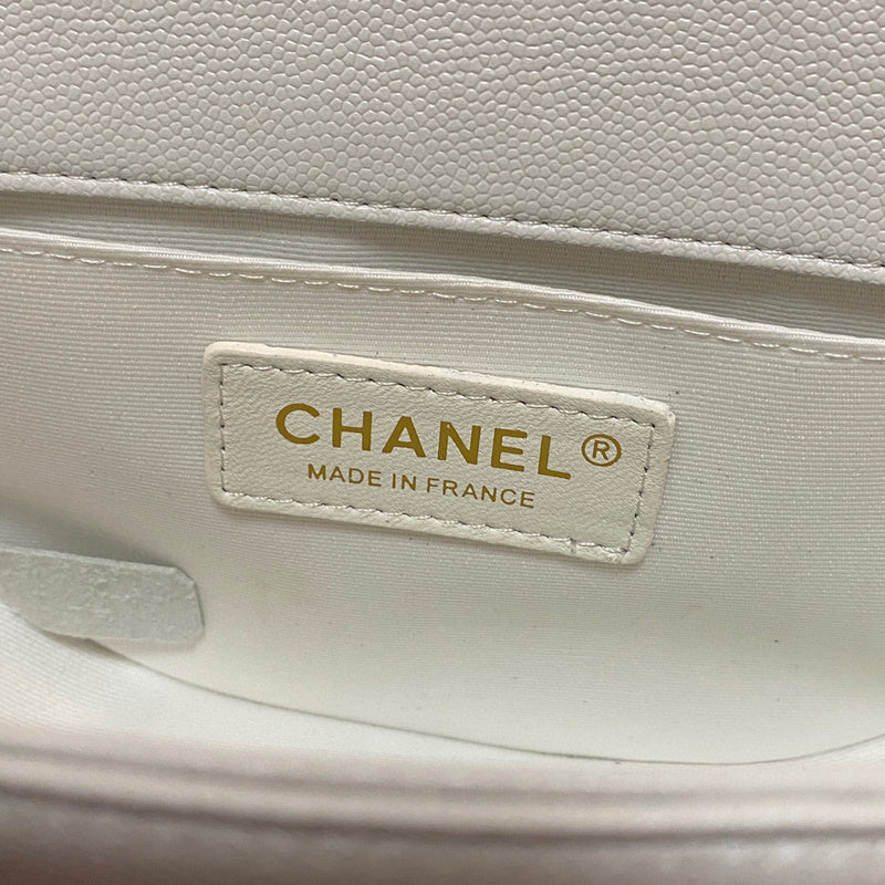 Luxe Touch Bags
- Bags - 3085