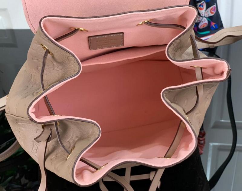 Luxe Touch Bags
- LTB Bags - 2516