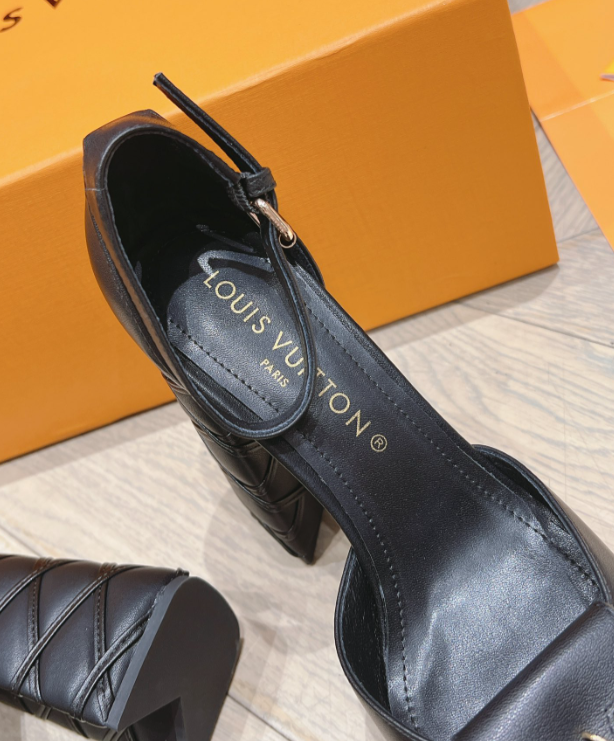 Luxe Touch Bags
- LTB Women Shoes - 015