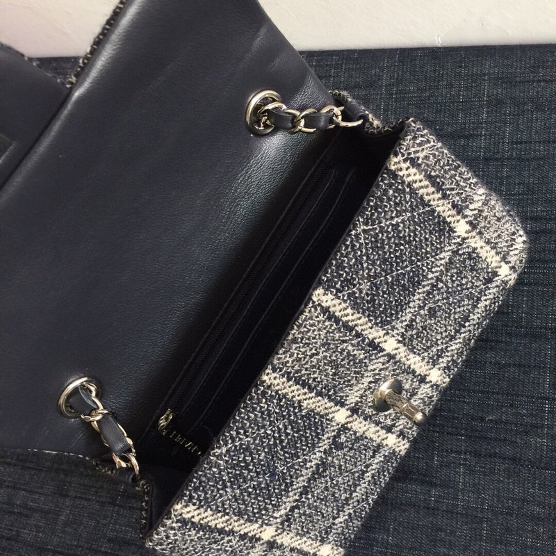 Luxe Touch Bags
- Bags - 2755