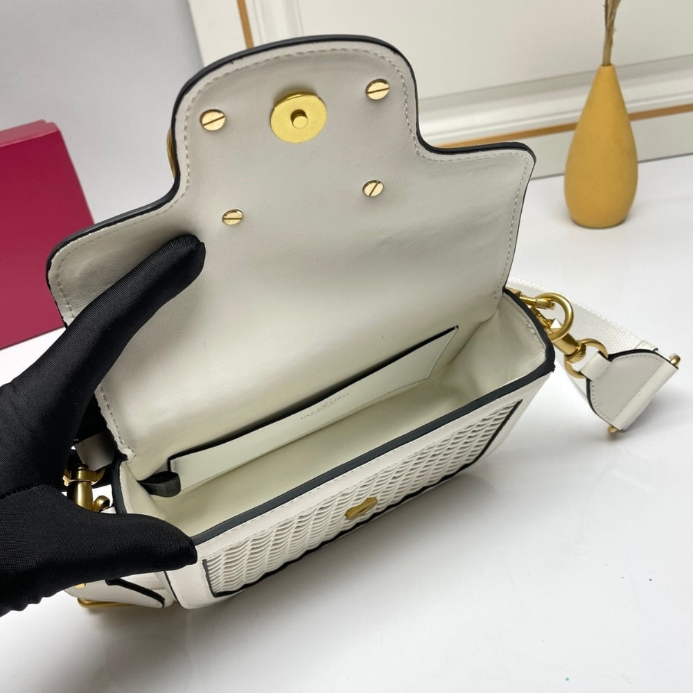 VO GARAVANI ALLTIME VLOGO WOVEN LEATHER SHOULDER BAG WHITE 22CM
