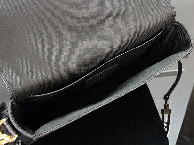 Fashion Luxe Touch bags - 2887