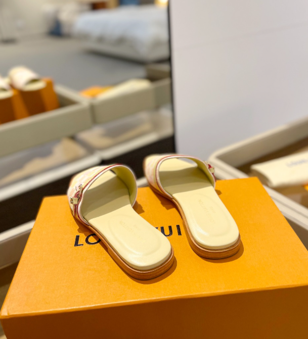 Luxe Touch Bags
- LTB Women Shoes - 032