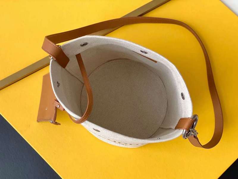 Luxe Touch - SLY Bags 159