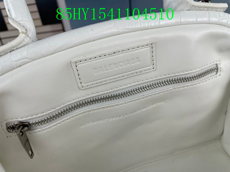 Luxe Touch Fashion - BGA Bags - 1999