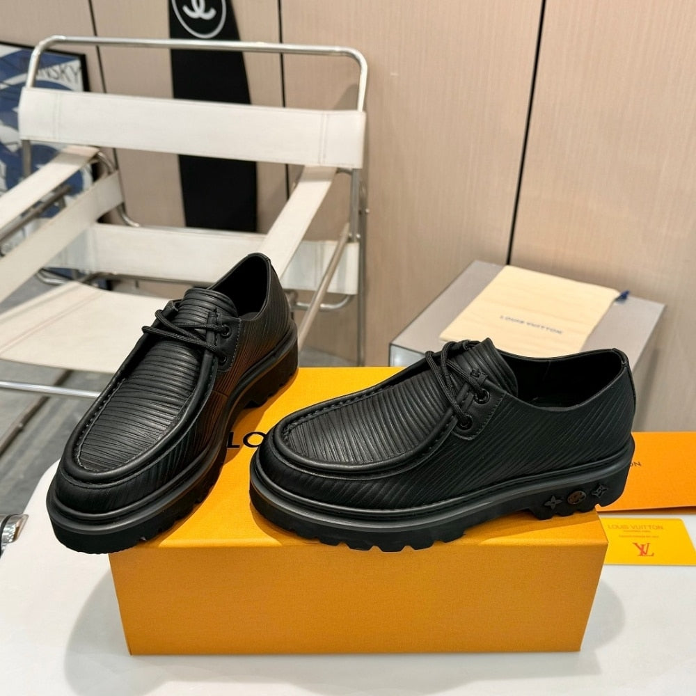 LV RANGER DERBY BLACK 1AC64U