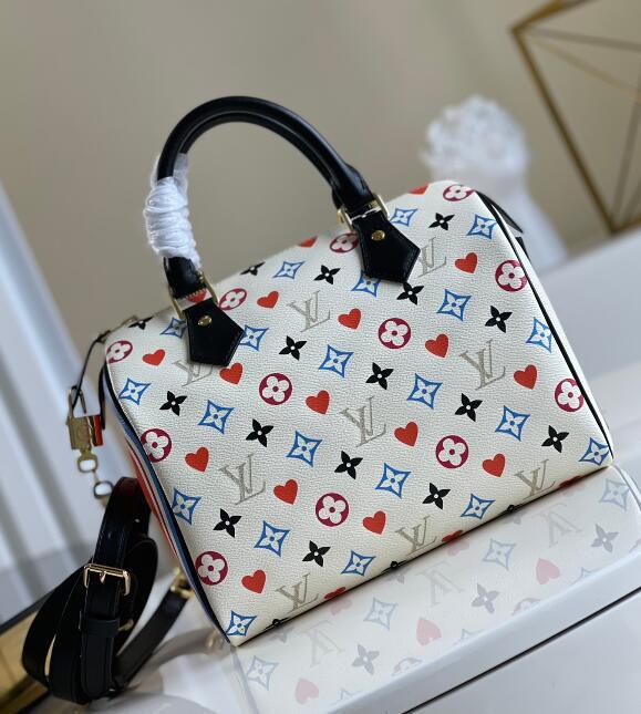 Luxe Touch Bags
- LTB Bags - 2580