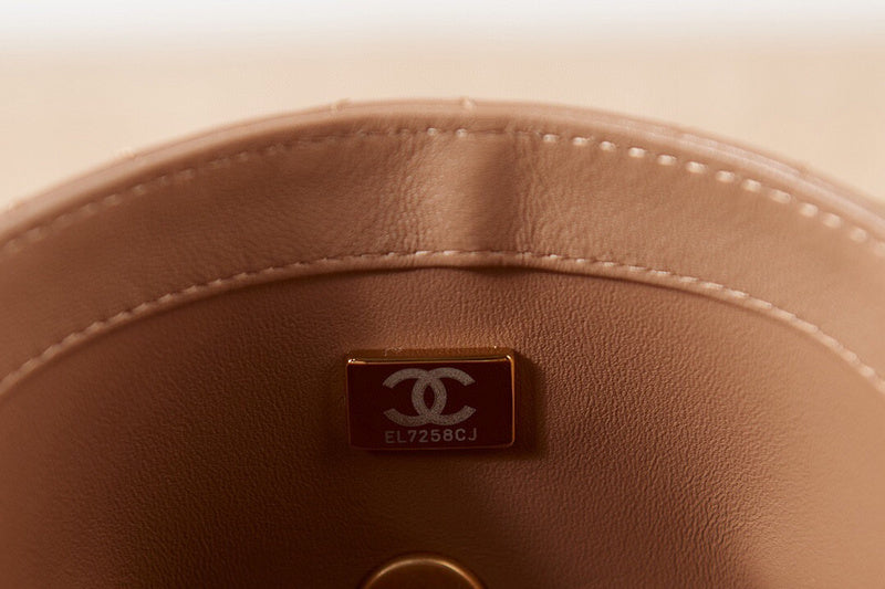 Luxe Touch Bags
- Bags - 2947