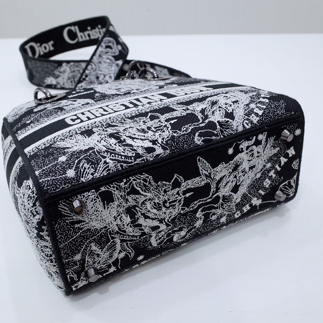 DIR 44532 Lady D-Lite Reverse black and white 24CM