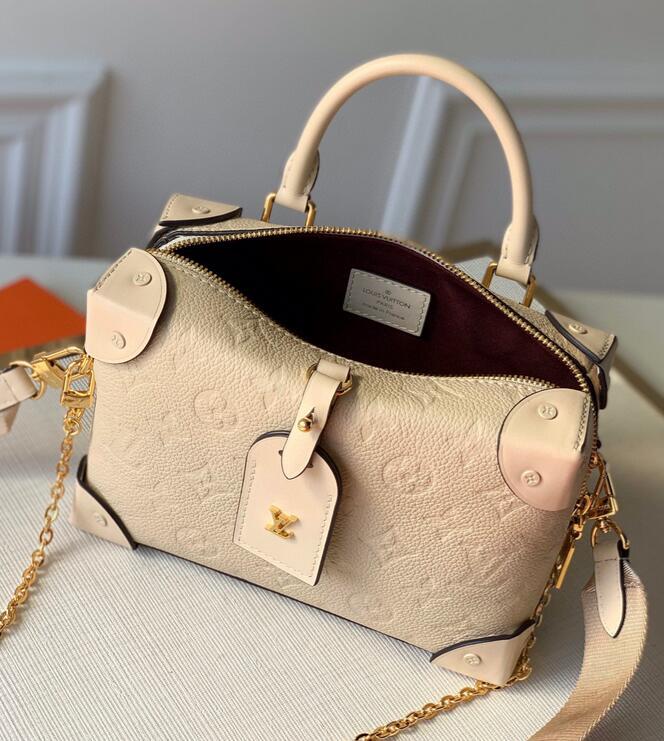 Luxe Touch Bags
- LTB Bags - 2985