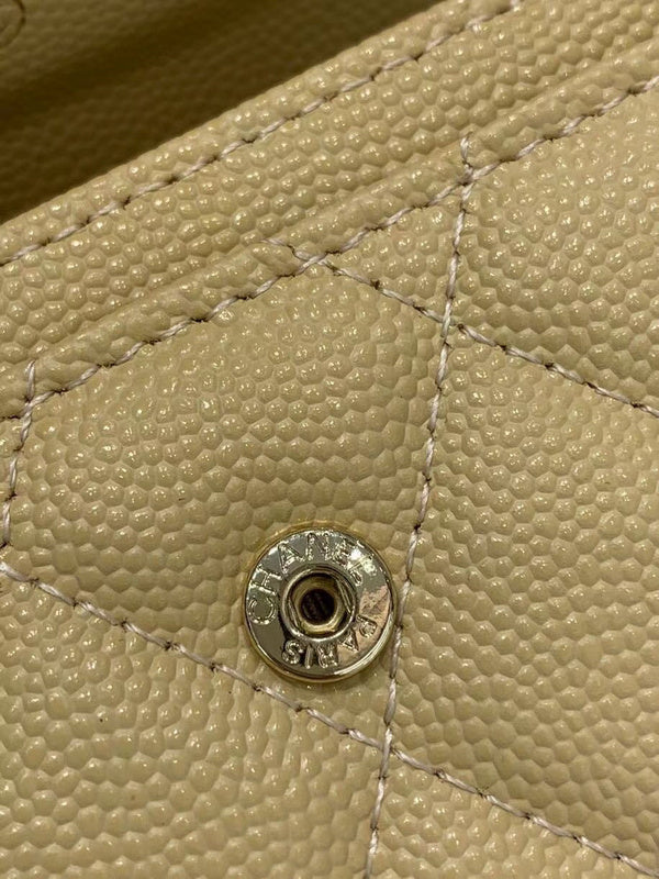 Luxe Touch Bags
- Bags - 3005