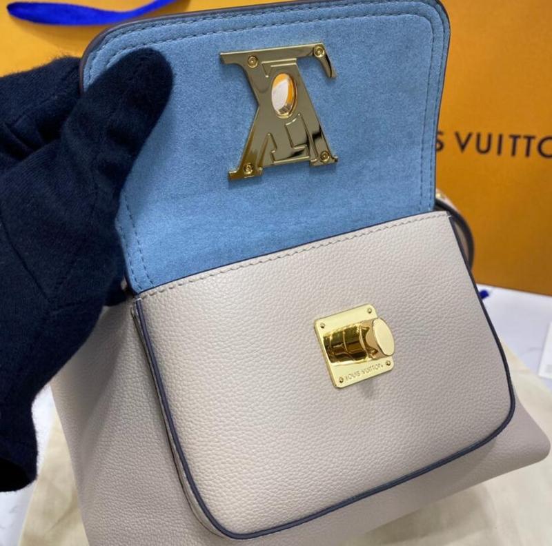 Luxe Touch Bags
- LTB Bags - 2444