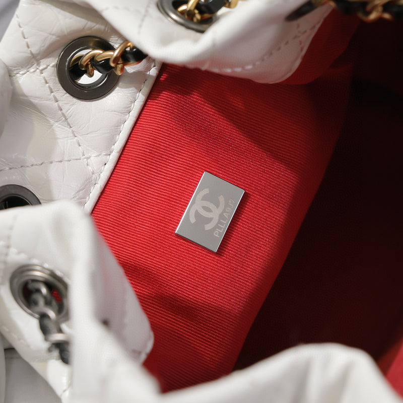 Luxe Touch Bags
- Bags - 3031