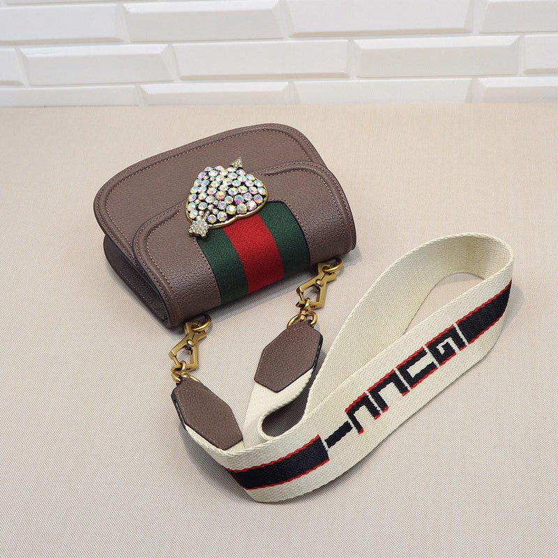 Luxe Touch Bags
- LTB Bags - 800