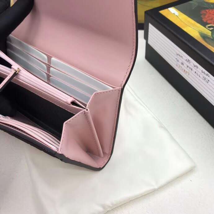 Luxe Touch Bags
- LTB Bags - 918