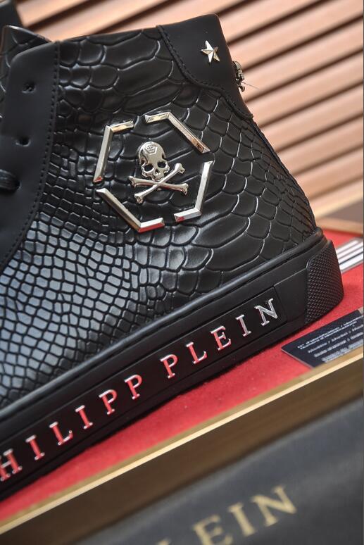 Luxe Touch Bags
- PHP Shoes - 034