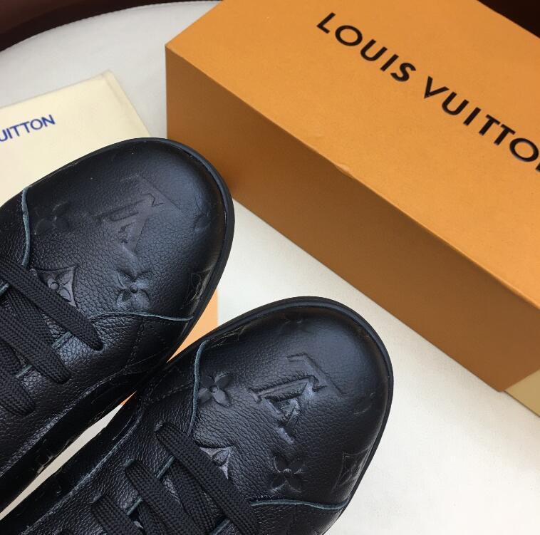 Luxe Touch Bags - Men Shoes - 2010