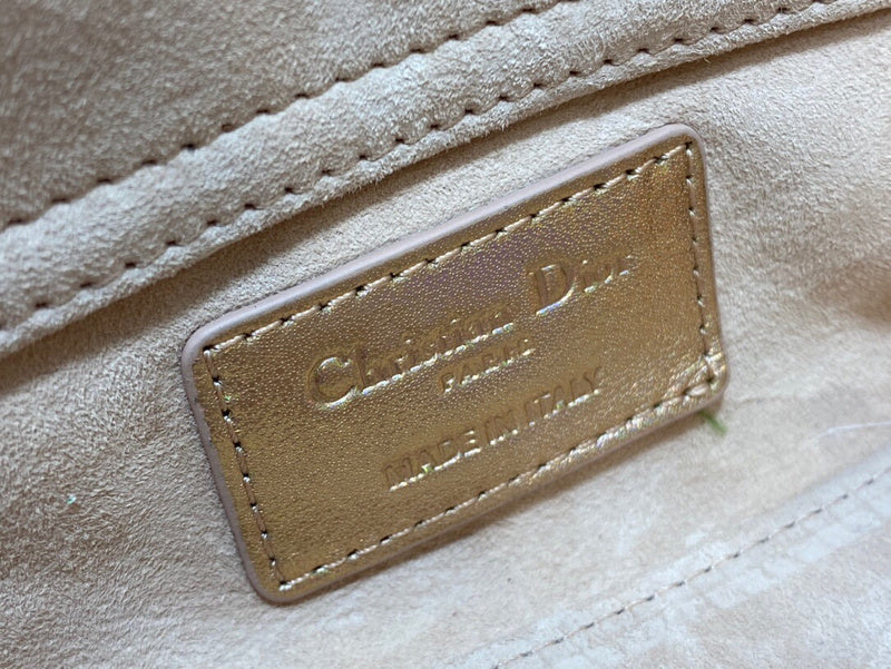 LTB - Luxe Touch Bags - 055
