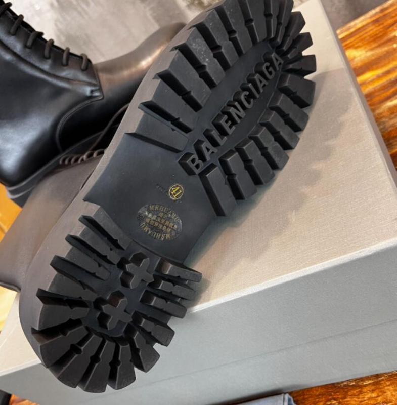 Luxe Touch Bags
- PD Men Shoes - 182