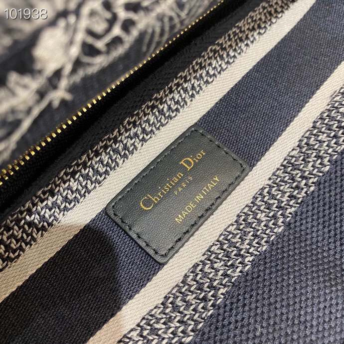 LTB - Luxe Touch Bags - 083