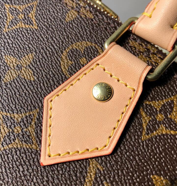 Luxe Touch Bags
- LTB Bags - 2980