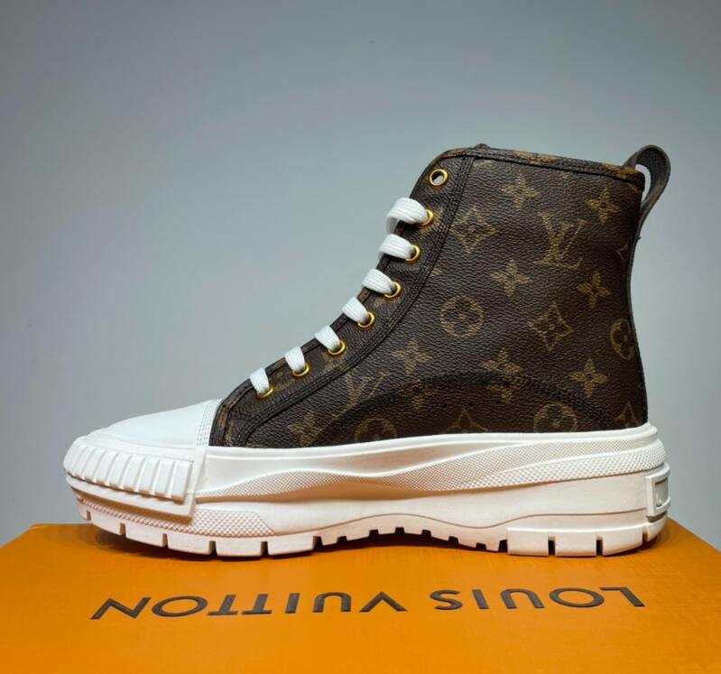 Luxe Touch Bags
- LTB Men Shoes - 995