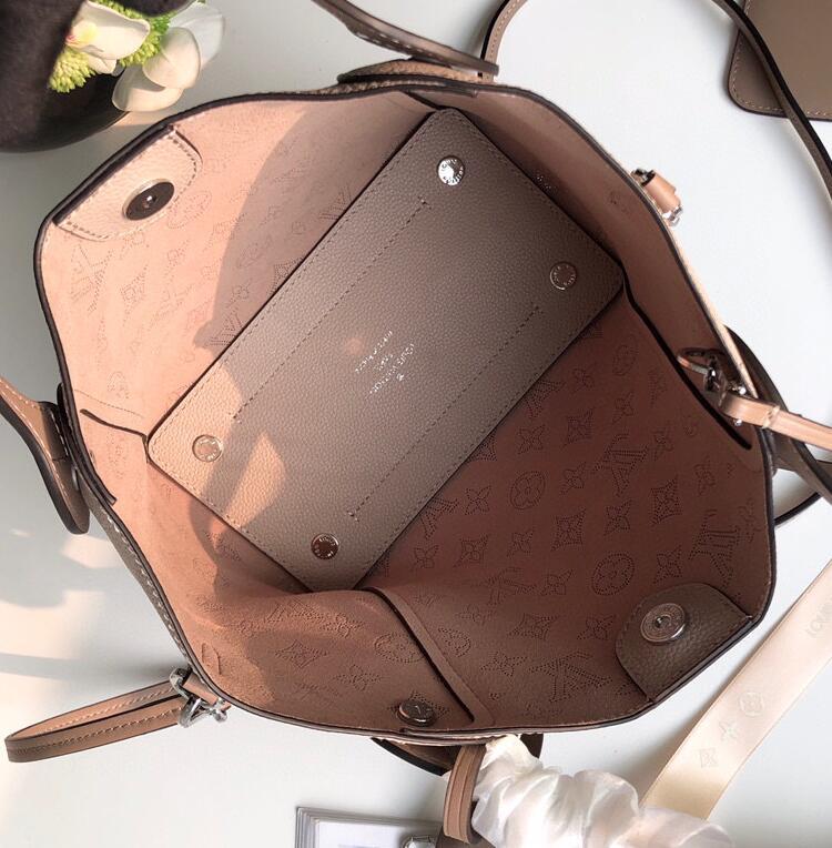 Luxe Touch Bags - 2971