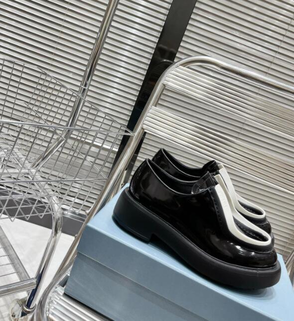 Luxe Touch Bags
- PD Women Shoes - 141