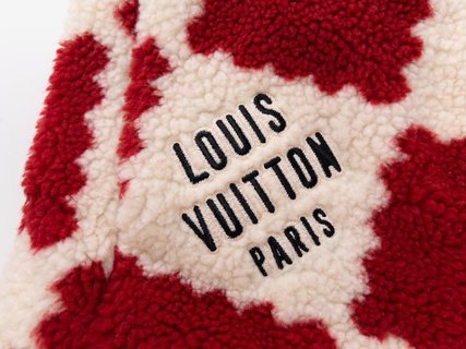 Luxe Touch Bags
- LTB Clothes - 017