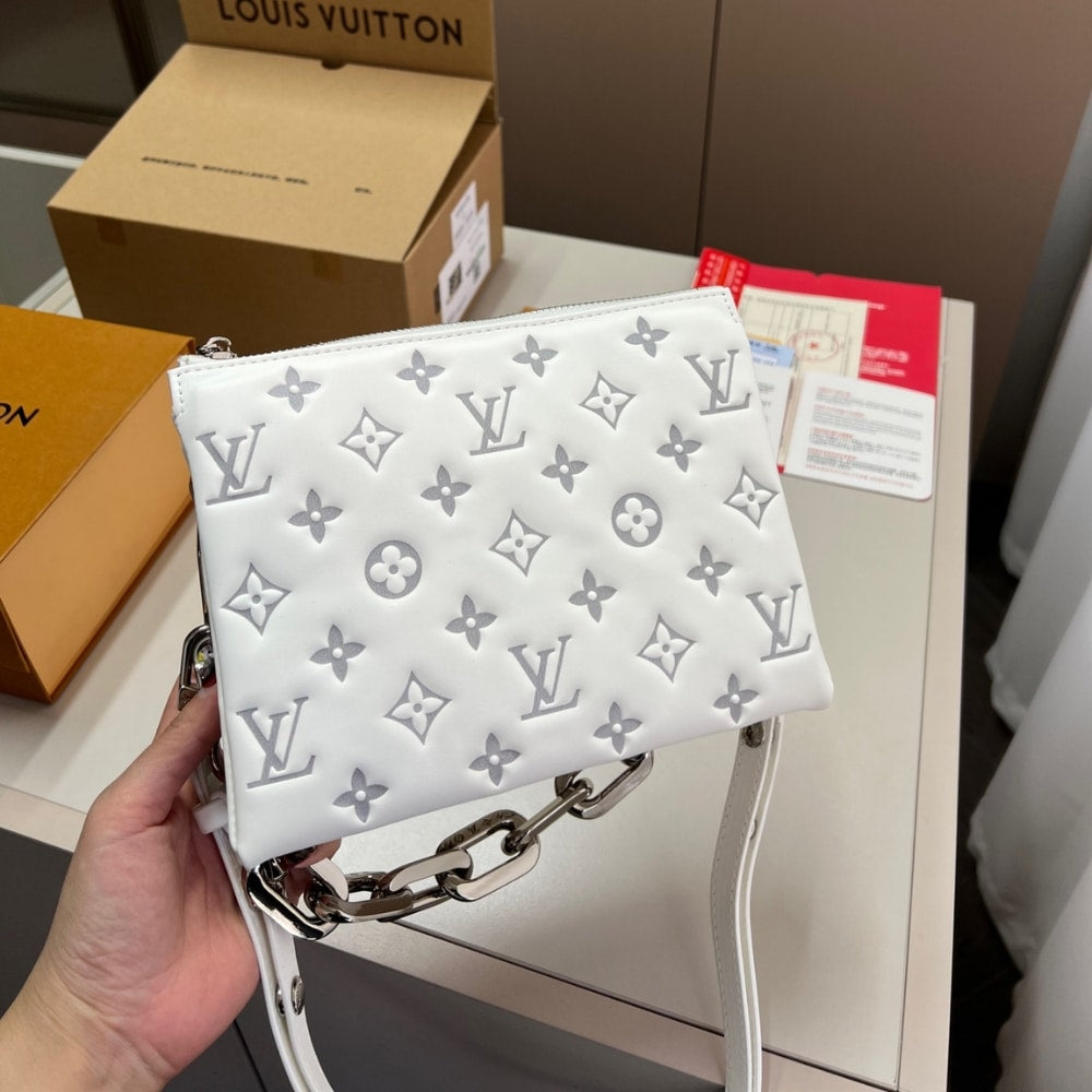 LV COUSSIN BB WHITE 21CM M11957