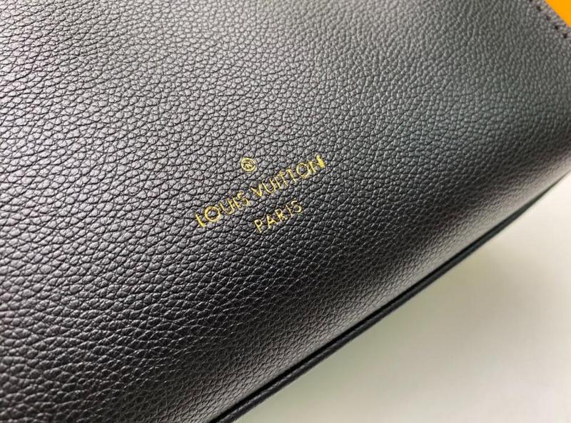 Luxe Touch Bags
- LTB Bags - 2163