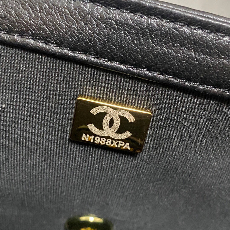 Luxe Touch Bags
- Bags - 3139