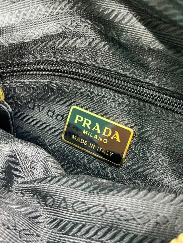 Luxe Touch Bags
- PD Bags - 056