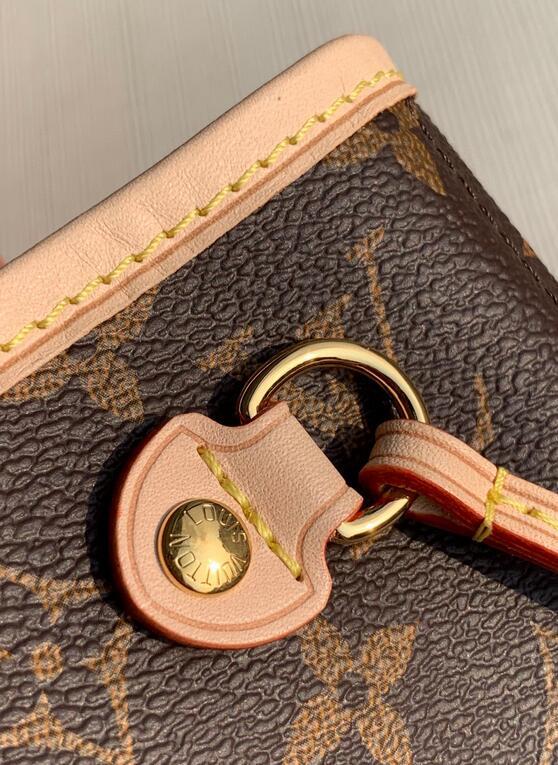 Luxe Touch Bags - 2969