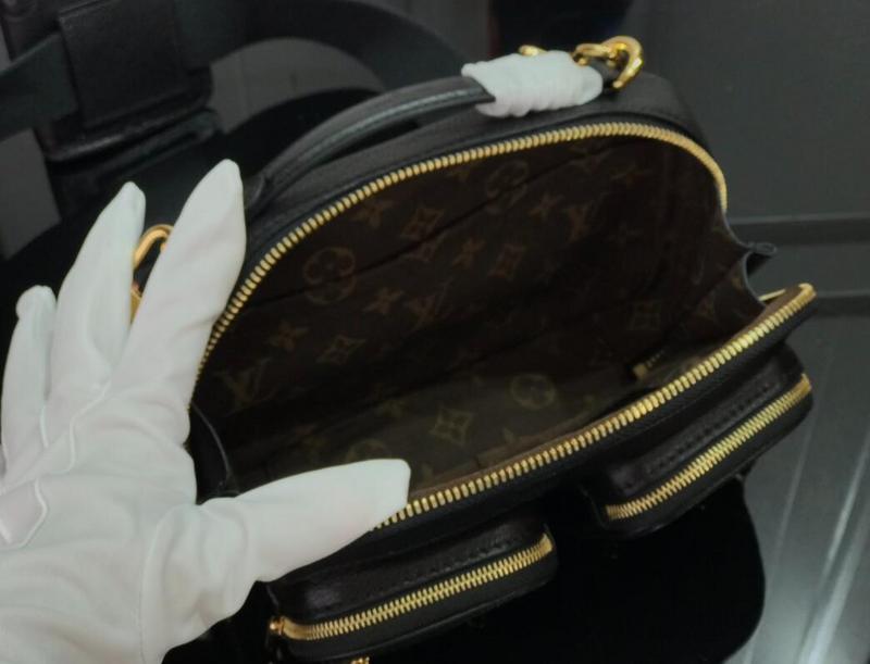 Luxe Touch Bags - 2316