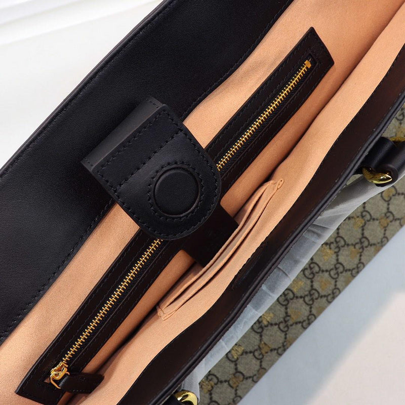 Luxe Touch Bags
- LTB Bags - 1109