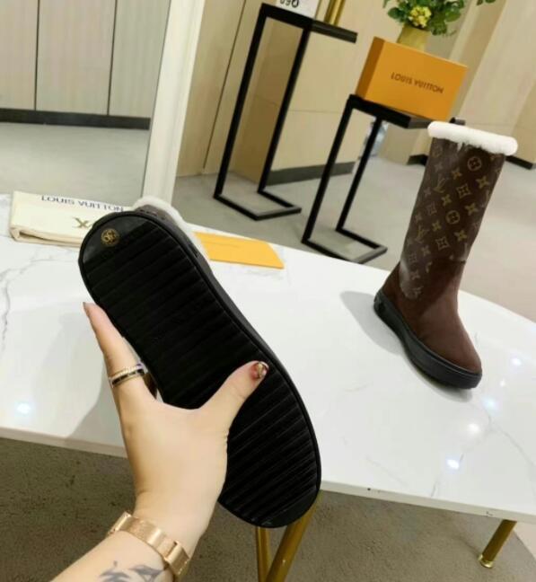 Luxe Touch Bags
- LTB Women Shoes - 805