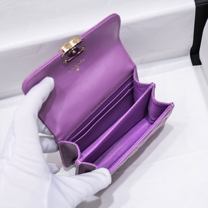Luxe Touch Bags
- Bags - 2921