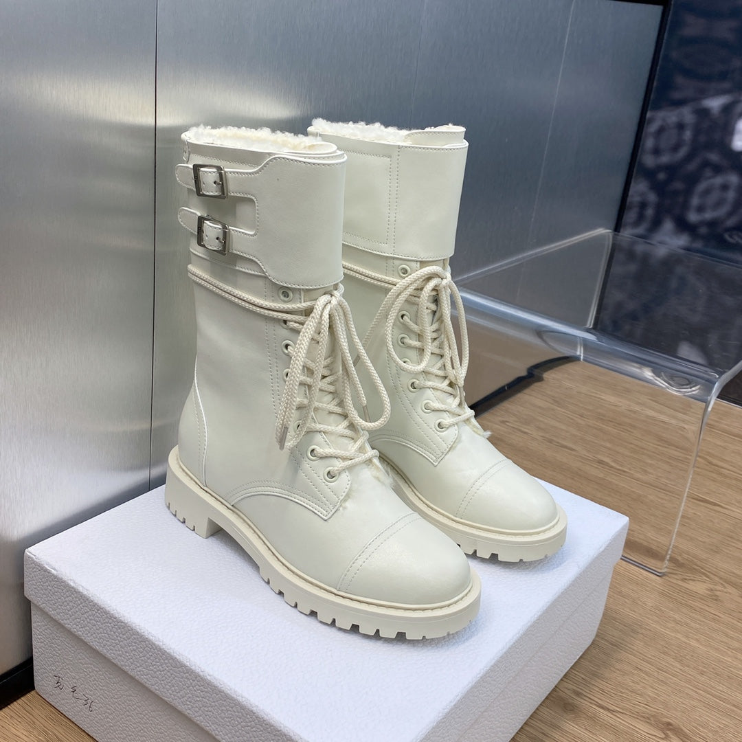 DD D TRAP ANKLE BOOT CALFSKIN AND SHEARLING WHITE