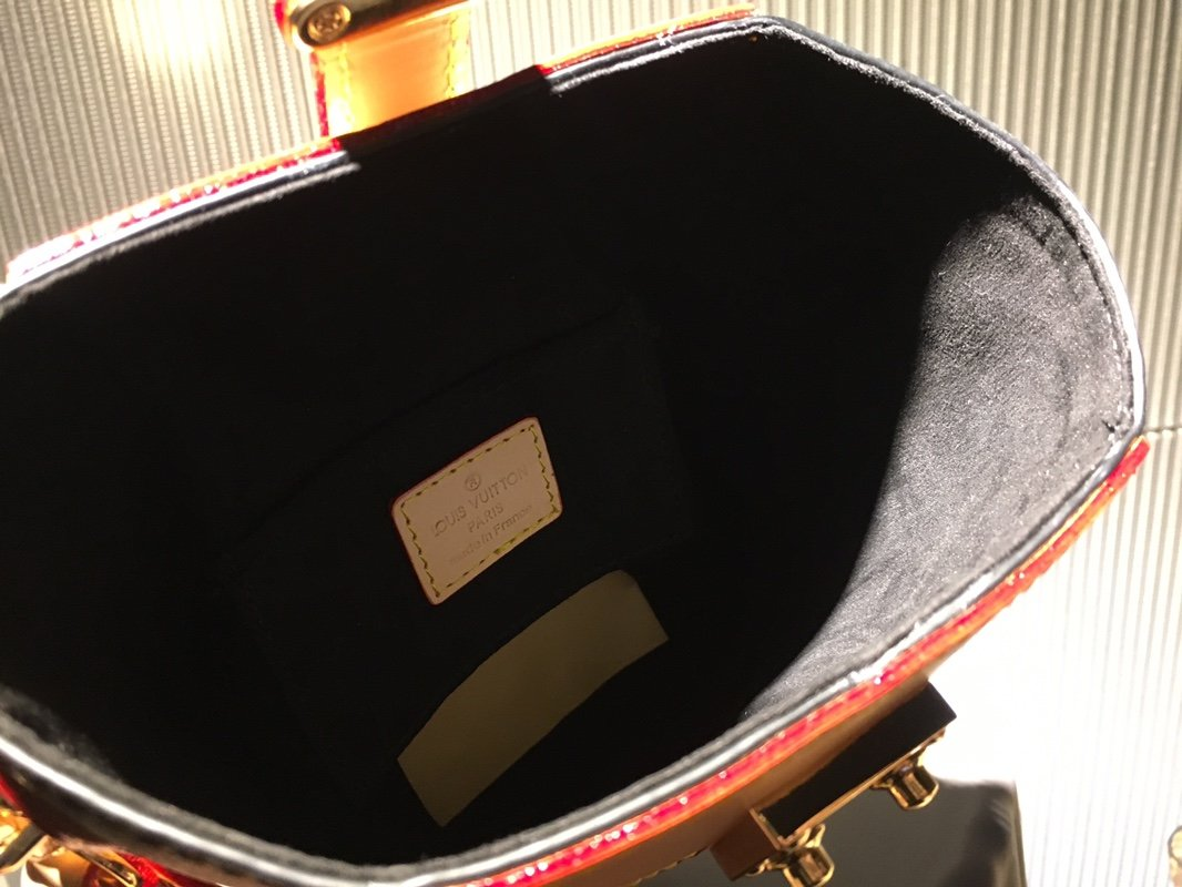 Luxe Touch Bags
