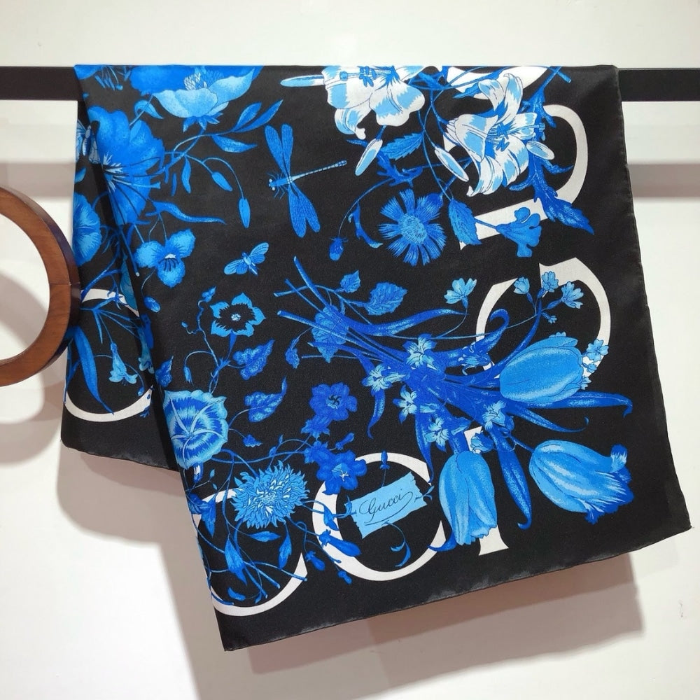 GG WOMEN'S FLORAL PRINT SILK CARRÉ SQUARE IN BLUE 90CM