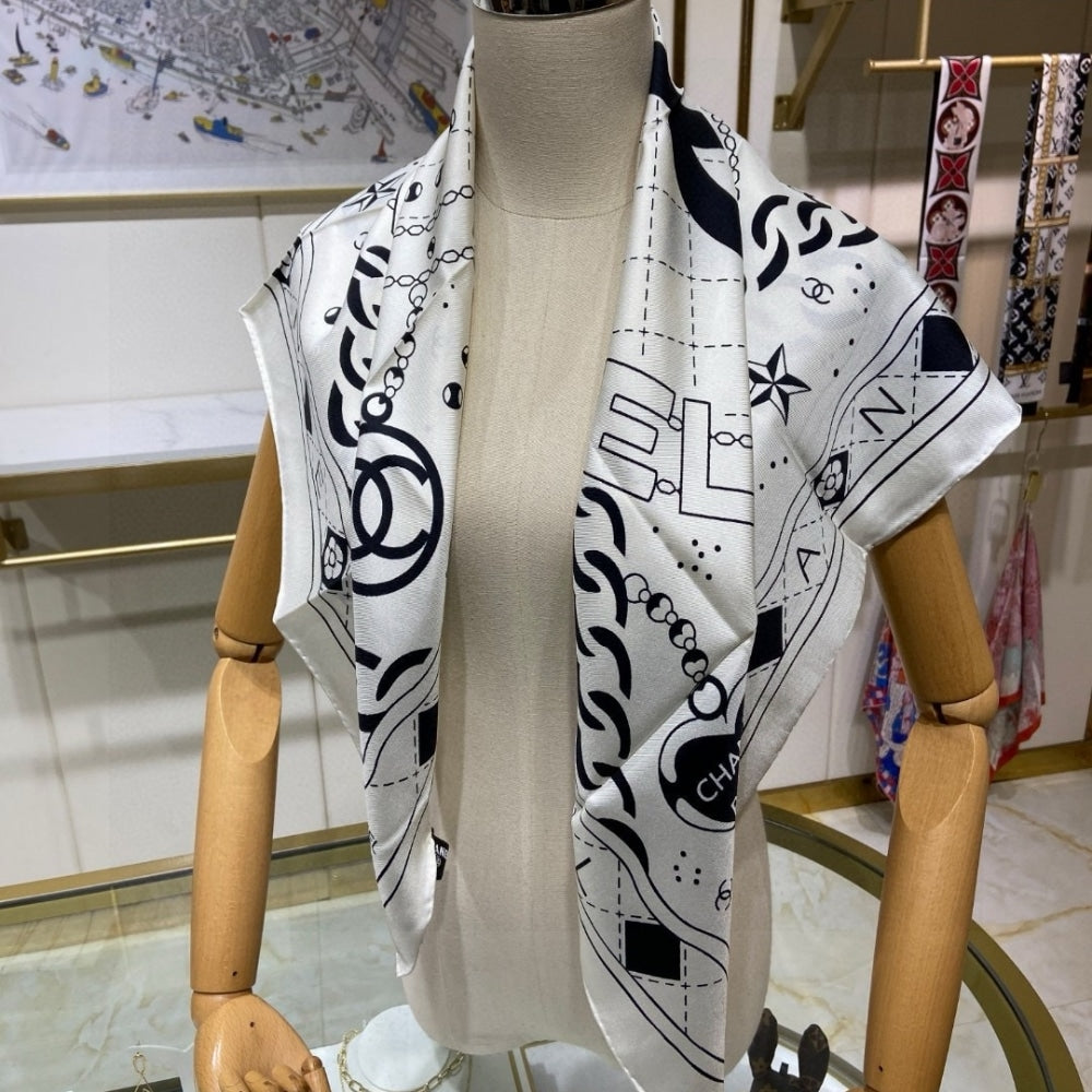 CC CLASSIC DOUBLE C LOGO PRINT SILK SCARF WHITE 90CM